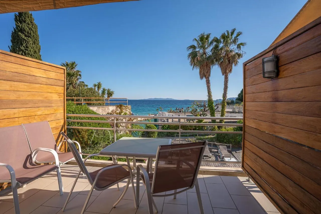 Hotel Le Grand Pavois Le Lavandou 3*,